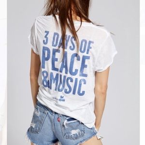 Graphic Tee | Woodstock